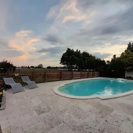 Bed & Breakfast D'hotes, Domaine Les Peupliers, *